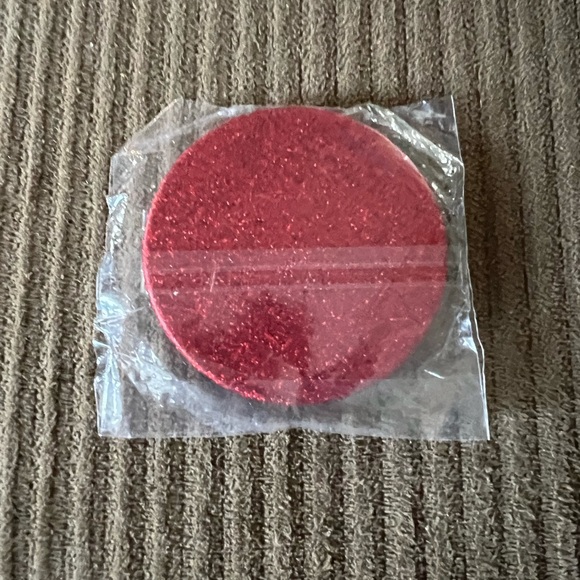 Coach Glitter Circle Compact Mirror nwt in packaging - Picture 2 of 5